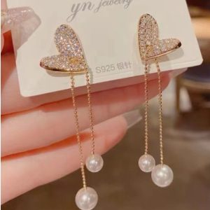 Brincos com pérola em forma de coração, brincos femininos, design diferenciado